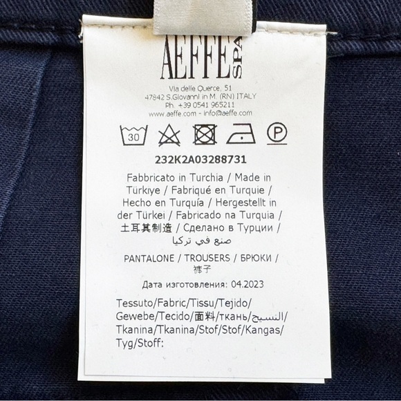 NWT Moschino Navy Blue Cargo Jeans - Picture 11 of 16